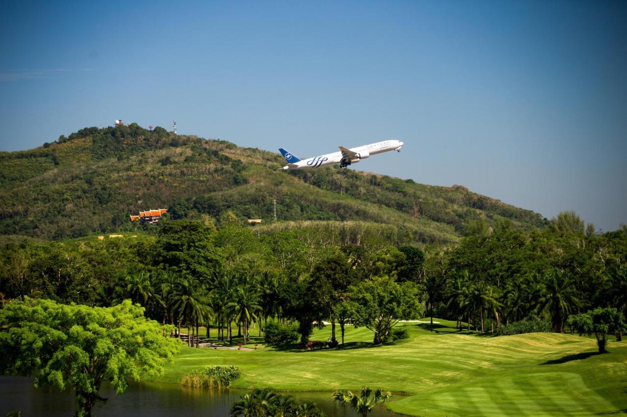Blue Canyon Country Club Mai Khao Exterior foto